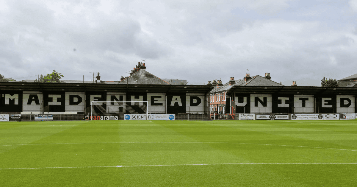 MAIDENHEAD UNITED FC